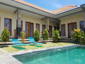 Гостиница Cantika Guest House  Kuta